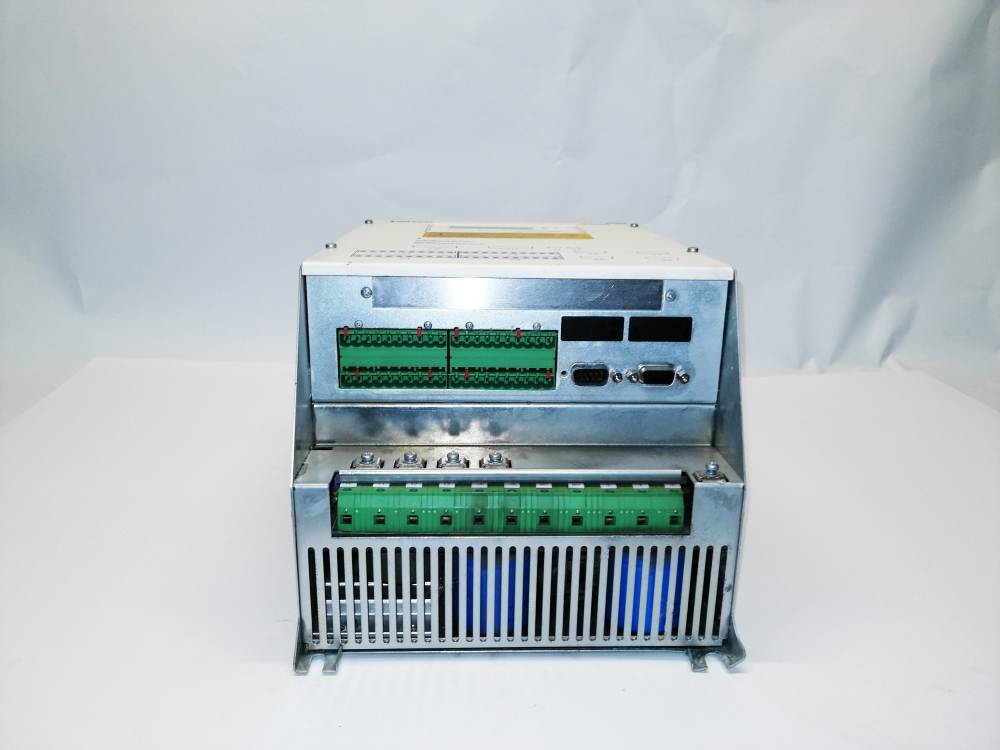Lenze 33.8602-E 400/460V Frequenzumrichter gebraucht