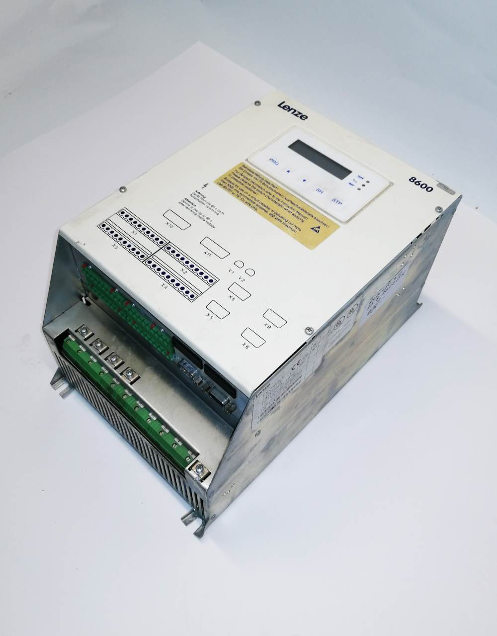 Lenze 33.8602-E 400/460V Frequenzumrichter gebraucht